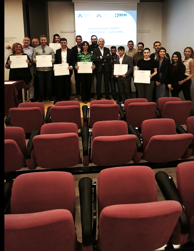 Obtén el título de corredor de seguros