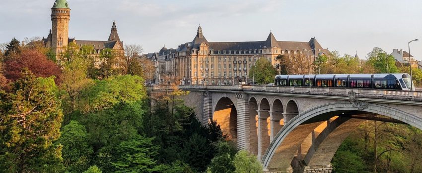 lena-le-roy-6CB2ZZDxqwY-unsplash